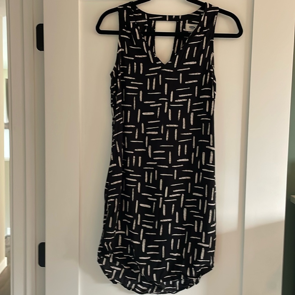 Black & White Tunic Dress